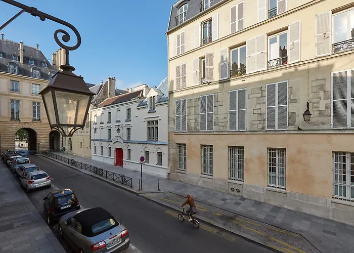 Hôtel Le Pavillon de la Reine Paris